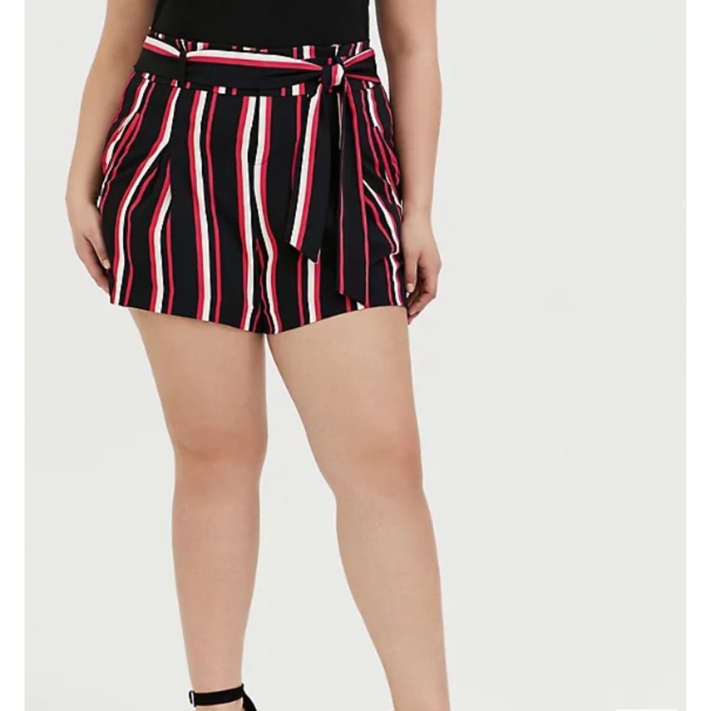 Torrid tie waist short